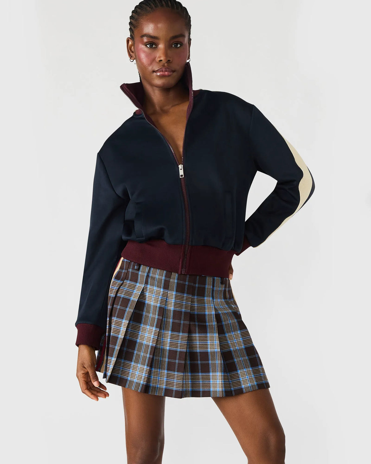 XS